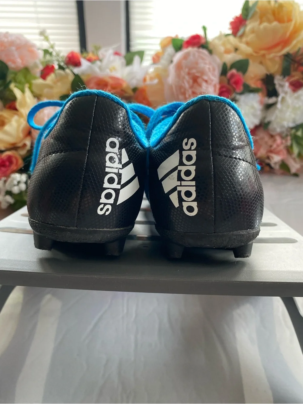 adidas Conquisto FG Jr B25593 Black White Blue Youth Soccer Cleats 13.5K